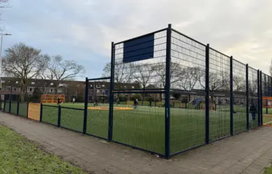 Cruyff-Court-Stadspolder.JPG