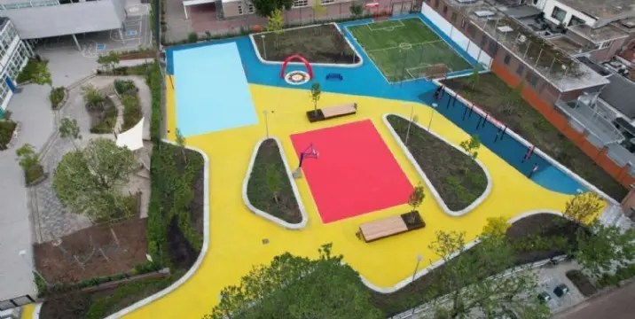 Krajicek-Playground-Hondius.jpg